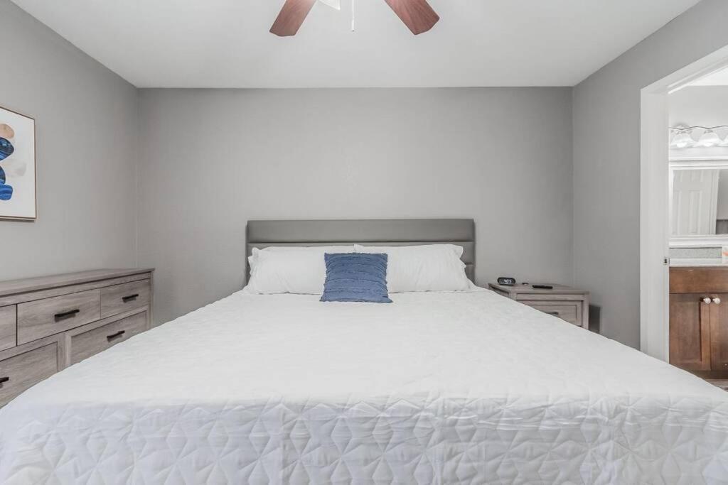 Cozy 2 Bedroom Apt 9Ml From Downtown Ft Worth Fort Worth Exterior foto
